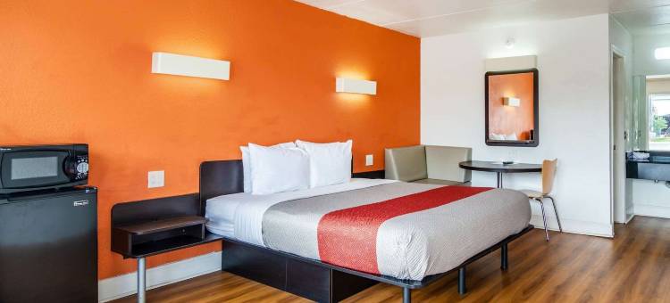 佐治亚布伦瑞克 6 号汽车旅馆(Motel 6 Brunswick, GA)图片