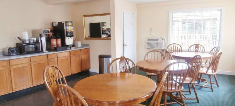 卡特斯维尔乡村壁炉套房酒店(Country Hearth Inn & Suites Cartersville)图片