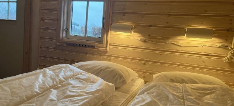 马拉胡森塞梅斯特比奥斯特伦 - 小屋 & 农场套房(Mälarhusen Semesterby Österlen - Stugor & Gårdssviter)图片