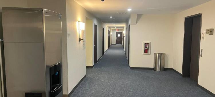 瑟普莱斯菲尼克斯加纳酒店(Garner Hotel Phoenix - Surprise)图片