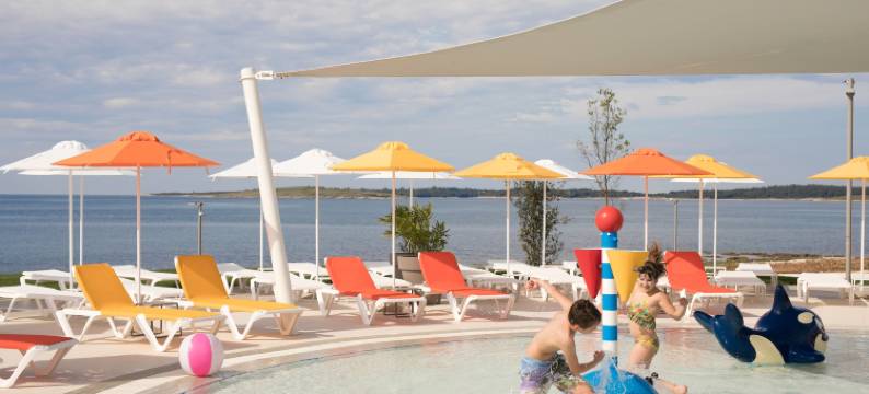 大凯兹拉营地露营屋酒店(Arena Grand Kazela Camping Homes)图片