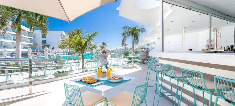 熔岩海滩酒店(Hotel Lava Beach)图片