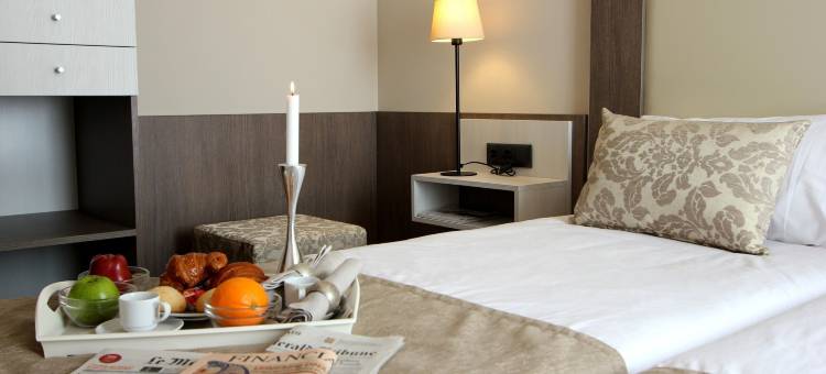 皮埃尔及瓦坎斯巴塞罗那桑茨酒店(Pierre & Vacances Barcelona Sants)图片