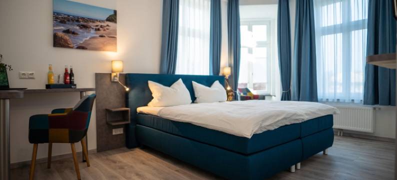 施特拉尔松德汉赛特酒店(Hotel Hanseat Stralsund)图片