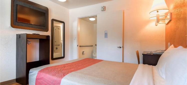 圣迭戈酒店圈6号汽车旅馆(Motel 6 San Diego, CA - Hotel Circle - Mission Valley)图片
