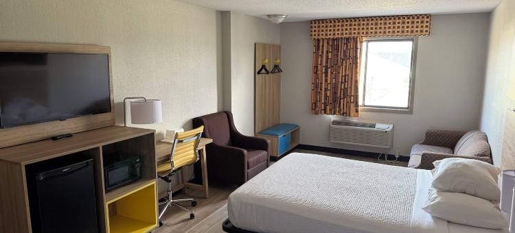 曼西波尔州立大学戴斯酒店(Days Inn by Wyndham Muncie -Ball State University)图片