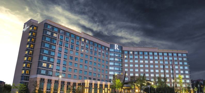 博尔德弗兰特隆万丽酒店(Renaissance Boulder Flatiron Hotel)图片