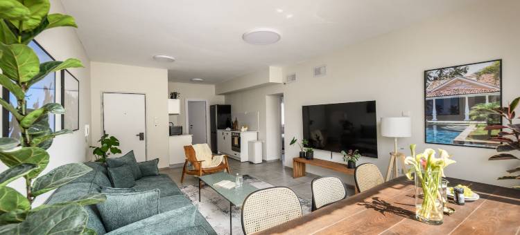 Spacious & Bright 3BR Apartment by Sea N' Rent图片