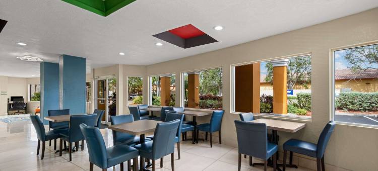 萨拉索塔I-75凯艺酒店(Quality Inn Sarasota I-75)图片