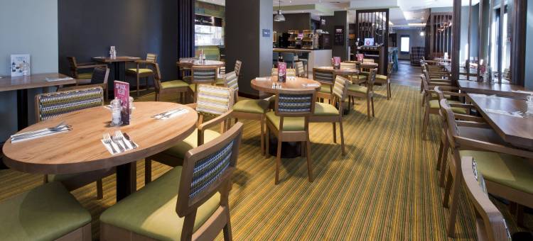 伯恩茅斯东崖普瑞米尔酒店(Premier Inn Bournemouth East Cliff)图片