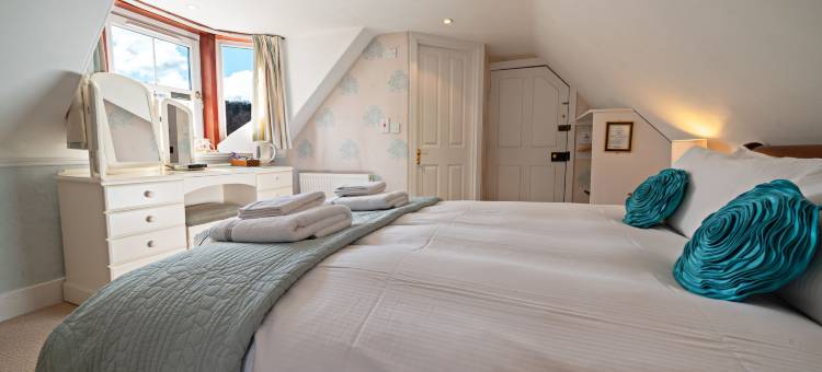 罗文树乡村酒店(The Rowan Tree Country Hotel)图片