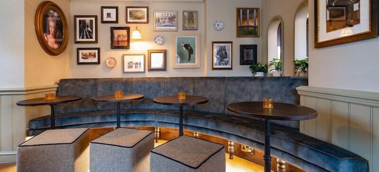 小熊贝尔酒店(The Bear)图片