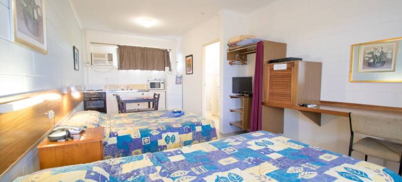 A&A汽车旅馆(A & A Motel)图片