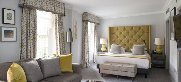 法恩罕布什酒店(Bush Hotel Farnham)图片