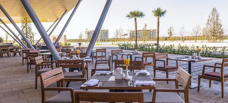 萨维茨基广场.(Savitsky Plaza)图片