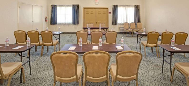 达拉斯东速8酒店(Super 8 Dallas East Near Fair Park Downtown)图片