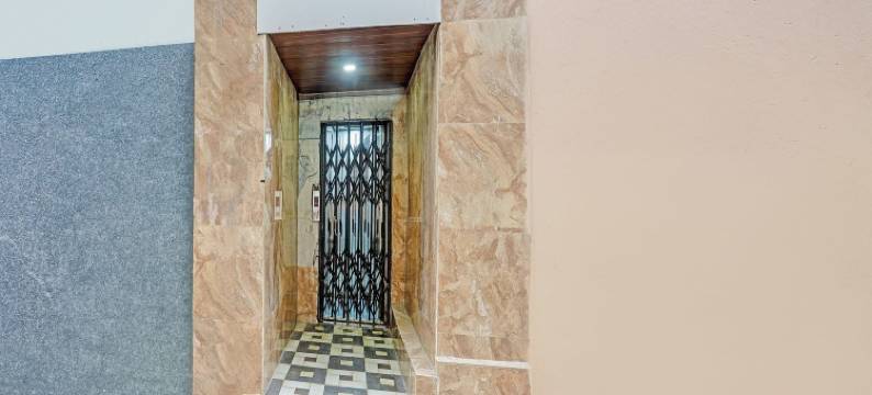 Fabhotel 日出(FabHotel Sunrise)图片