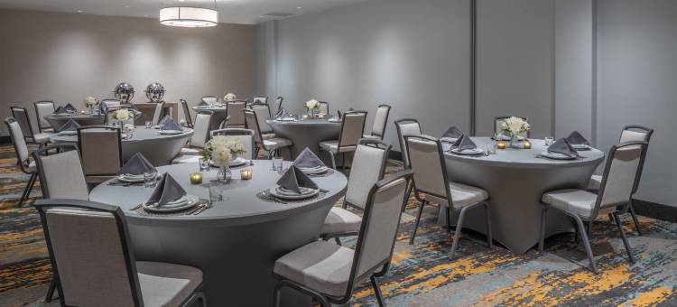 迈阿密北 I-95 希尔顿逸林酒店(DoubleTree by Hilton Miami North I-95)图片