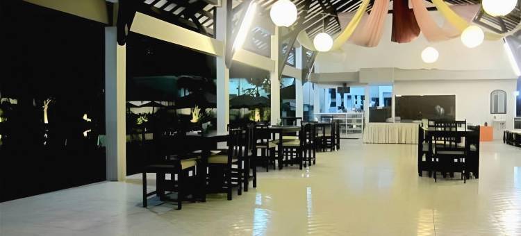 新苏里亚酒店(New Surya Hotel)图片