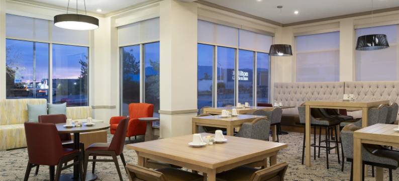 阿尔伯克基机场希尔顿花园酒店(Hilton Garden Inn Albuquerque-Airport)图片