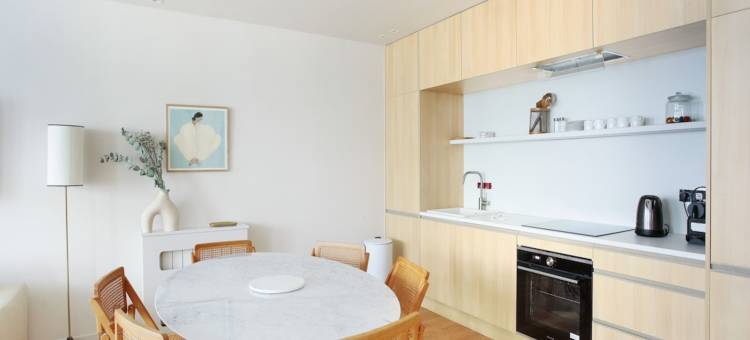 Luxurious and new apartment in the center of Paris图片