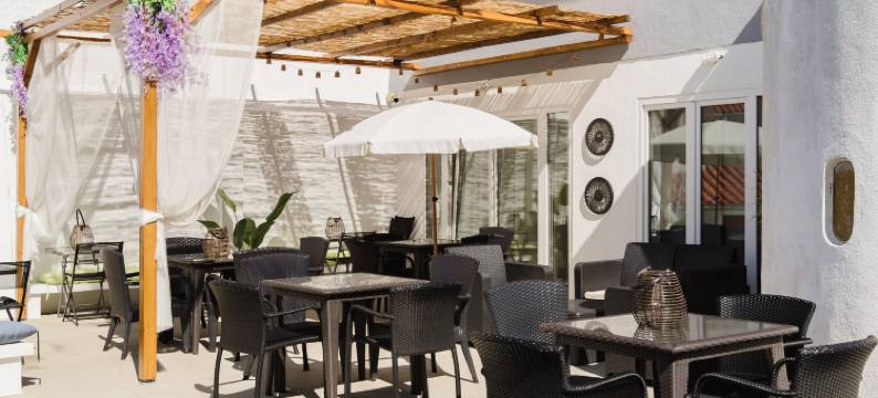 卡帕里卡岛的天堂别墅(Villa Paraíso da Caparica)图片