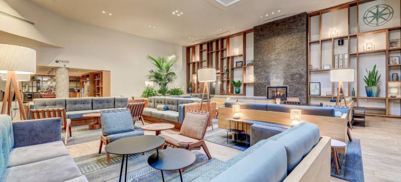 亚特兰大-玛丽埃塔希尔顿逸林酒店(DoubleTree by Hilton Atlanta Windy Hill Ballpark)图片