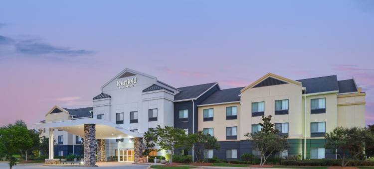 奥本欧佩莱卡万枫酒店酒店(Fairfield Inn & Suites Auburn Opelika)图片