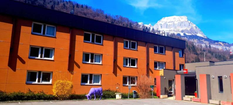 宜必思萨朗什勃朗峰酒店(Ibis Sallanches Porte du Mont-Blanc)图片