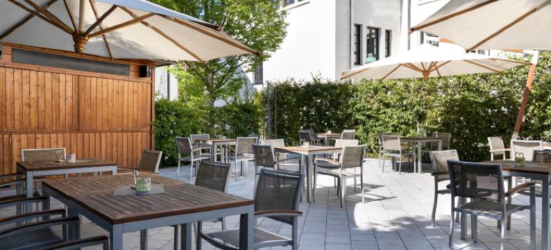 克隆施特莱勒诺德林根酒店(elaya hotel noerdlingen, Trademark by Wyndham)图片