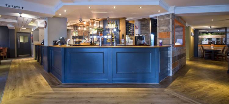 罗姆福德(水星花园)普瑞米尔酒店(Premier Inn London Romford (Mercury Gardens))图片