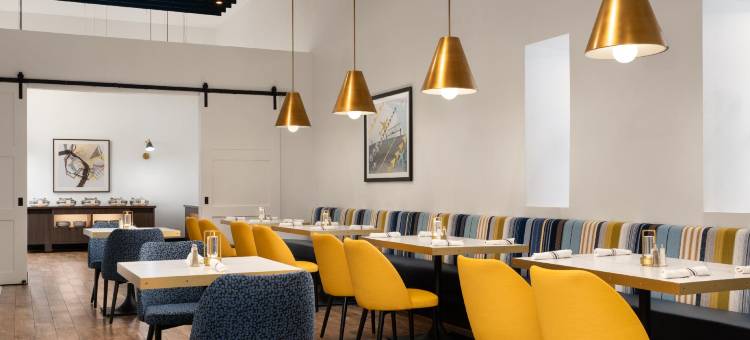 诺福克机场希尔顿逸林酒店(DoubleTree by Hilton Hotel Norfolk Airport)图片