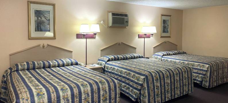 近新墨西哥62号公路的塞米诺尔旅馆(Seminole Inn Near New Mexico Hwy 62)图片