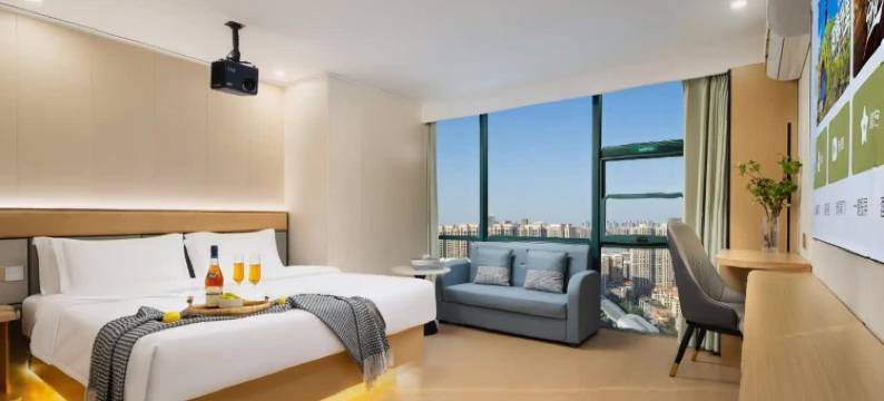 卡曼影院酒店(同济医院硚口路地铁站店)图片