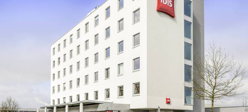 宜必思腓特烈斯港机场会展中心酒店(Ibis Friedrichshafen Airport Messe)图片