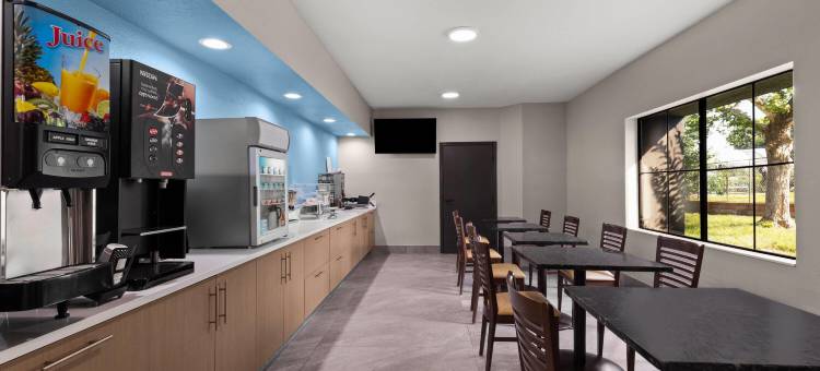 温德姆旗下戴斯酒店 麦克多诺(Days Inn by Wyndham McDonough)图片