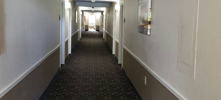 波特艾伦西部–路易斯安那州立大学体育场红屋顶旅馆(Red Roof Inn Port Allen West – LSU Stadium)图片