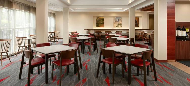 哥伦布俄亥俄州立大学万枫酒店及套房(Fairfield Inn & Suites Columbus OSU)图片
