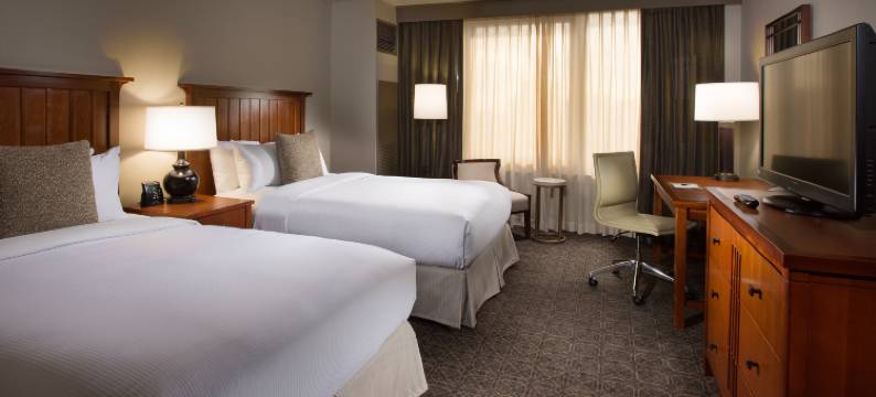 奥克布鲁克芝加哥希尔顿逸林酒店(DoubleTree by Hilton Chicago - Oak Brook)图片