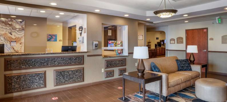 特洛伊贝斯特韦斯特酒店(Best Western Troy Inn)图片