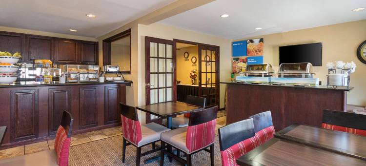 维也纳帕克斯堡北凯艺酒店(Quality Inn Parkersburg North-Vienna)图片