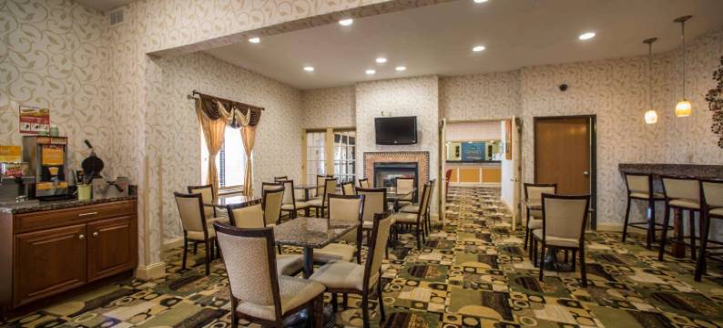 里奇菲尔德66号公路凯艺酒店(Quality Inn Litchfield Route 66)图片