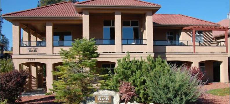 鹌鹑岭度假天堂民宿(A Vacation Paradise at Quail Ridge B&B)图片