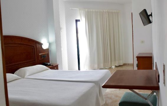 Hotel TropicalOver view