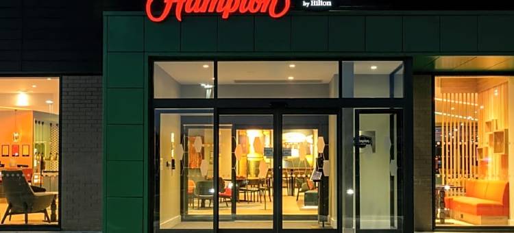 布莱克本希尔顿欢朋酒店(Hampton by Hilton Blackburn)图片