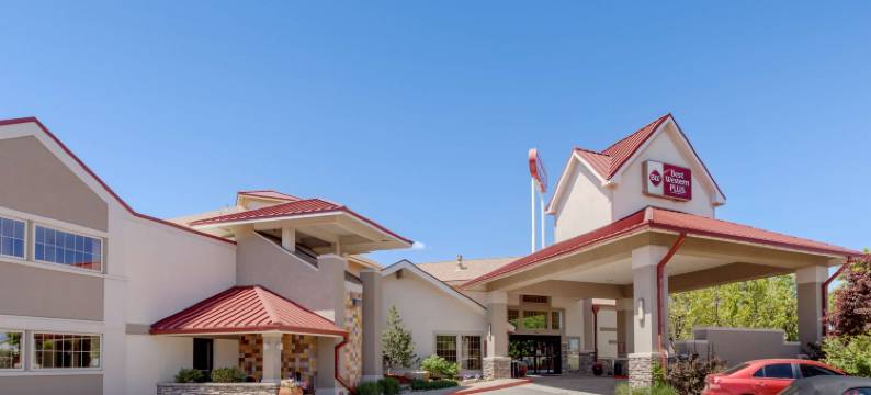 克洛斯路贝斯特韦斯特优质酒店及会议中心(Best Western Plus Loveland Inn)图片