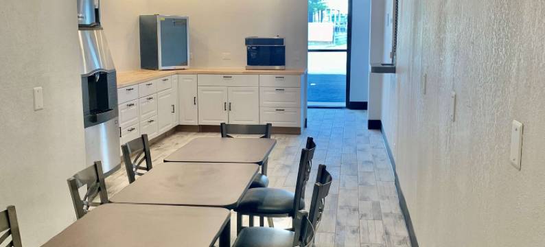 罗德威酒店 米德兰南(Rodeway Inn)图片