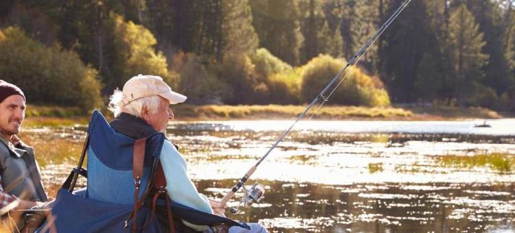蒂加德-近华盛顿广场舒适套房酒店(Comfort Inn & Suites Tigard Near Washington Square)图片
