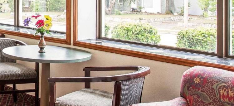 伊克诺旅馆-杰克逊堡(Econo Lodge Fort Jackson)图片