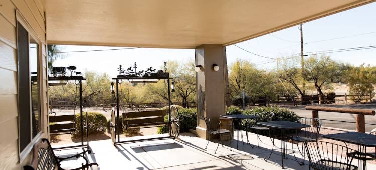 威肯伯格速8酒店(Super 8 by Wyndham Wickenburg AZ)图片